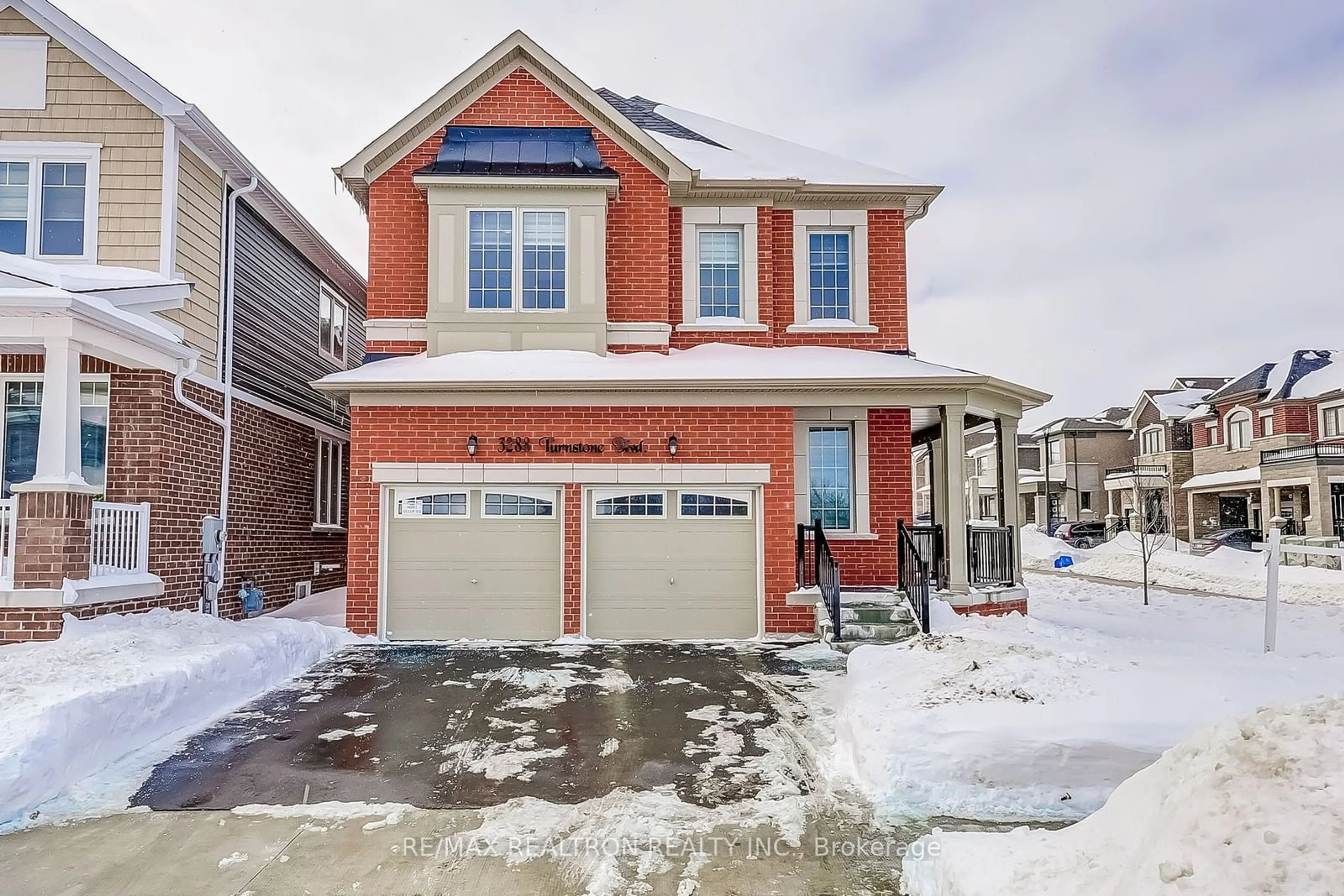 Home with brick exterior material, street for 3288 Turnstone Blvd, Pickering Ontario L1X 0M9