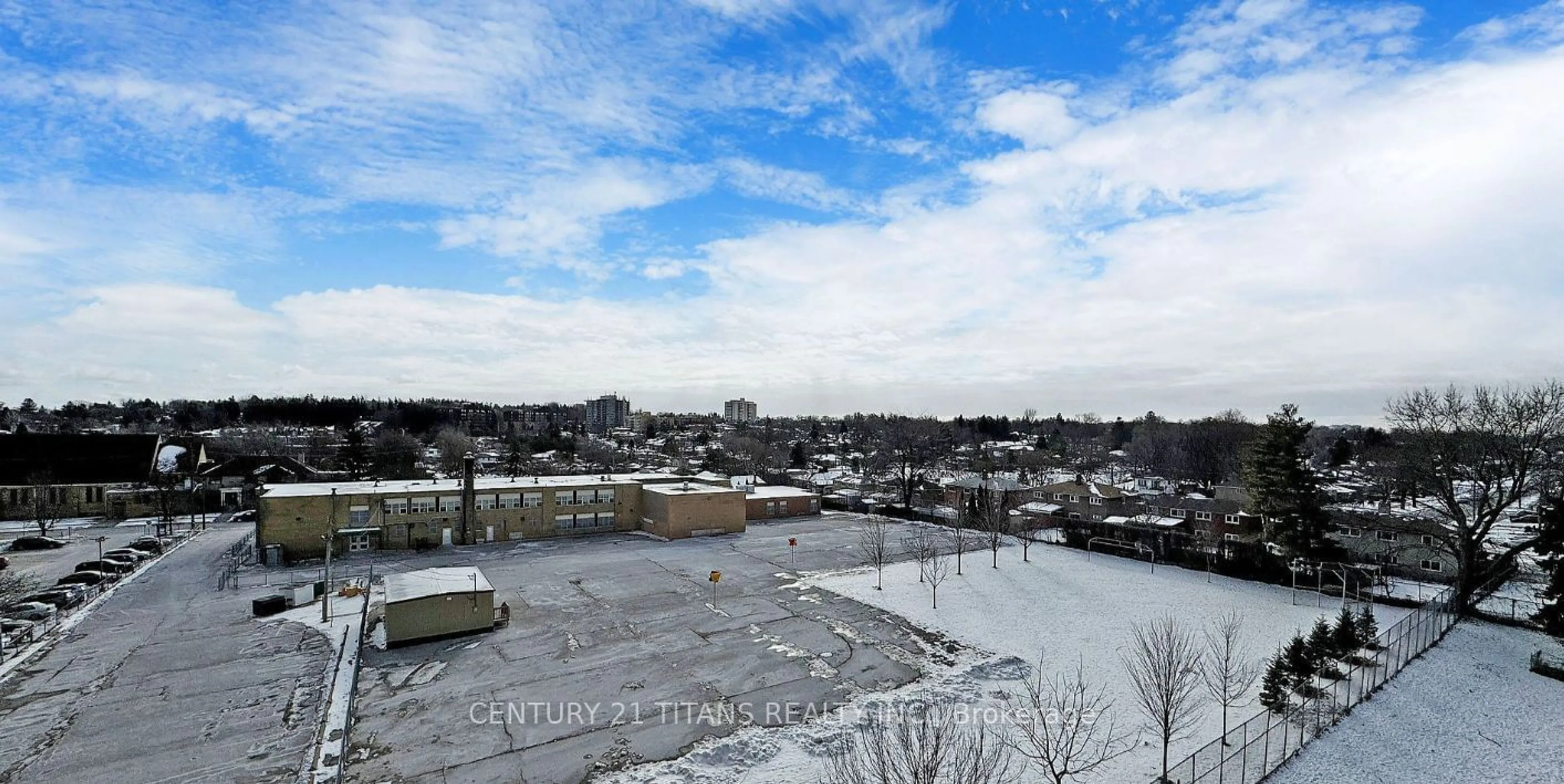 A pic from outside/outdoor area/front of a property/back of a property/a pic from drone, city buildings view from balcony for 180 Markham Rd #718, Toronto Ontario M1M 2Z9