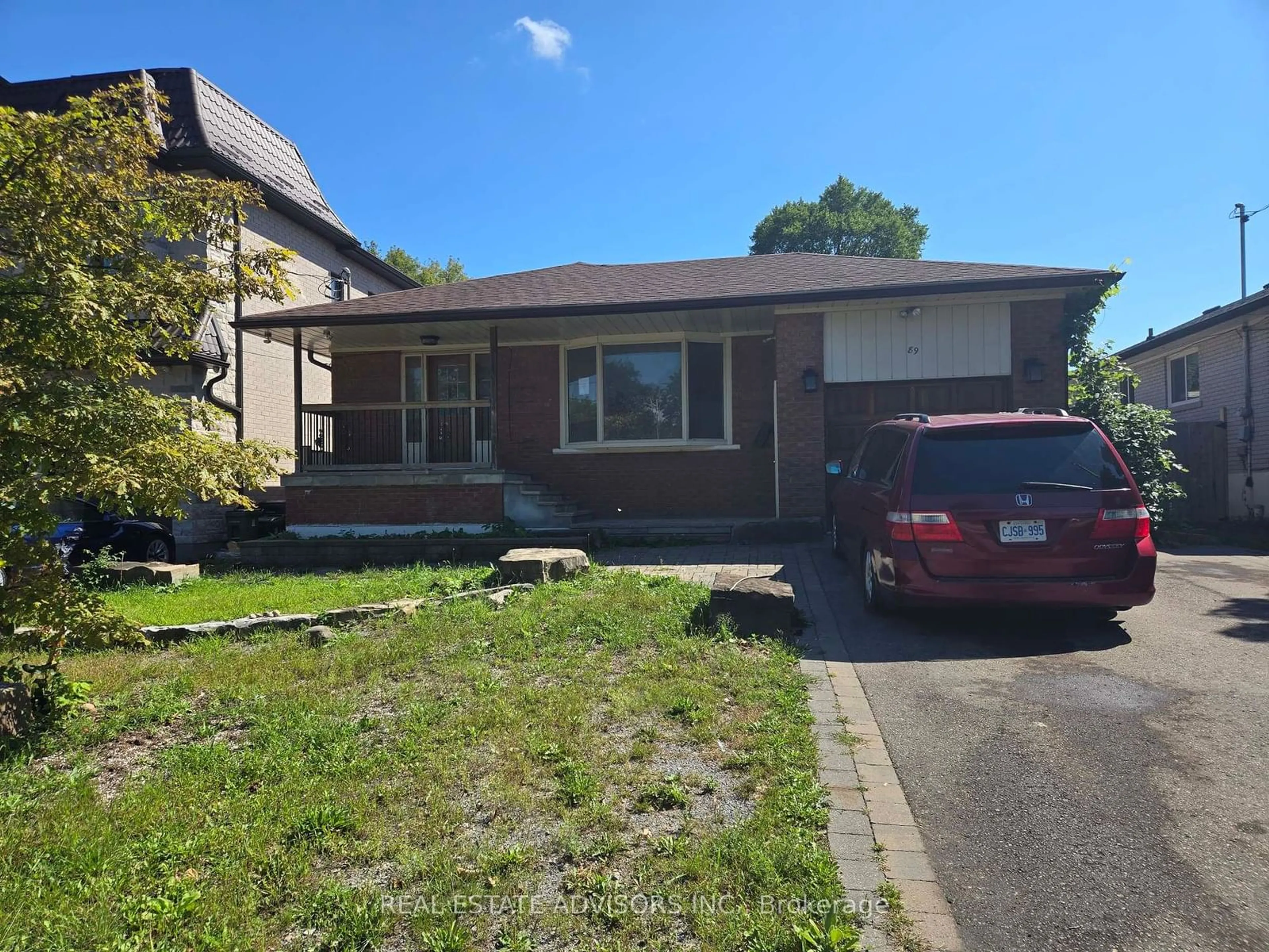 A pic from outside/outdoor area/front of a property/back of a property/a pic from drone, street for 89 Euclid Ave, Toronto Ontario M1C 1J8