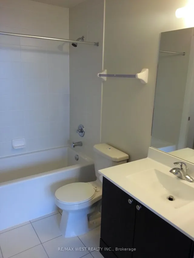 Additional property image - 151 Village Green Sq Unit 2805