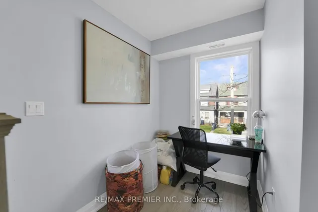 Additional property image - 434 Victoria Park Ave