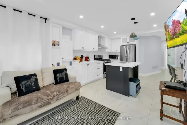 Additional property image - 434 Victoria Park Ave