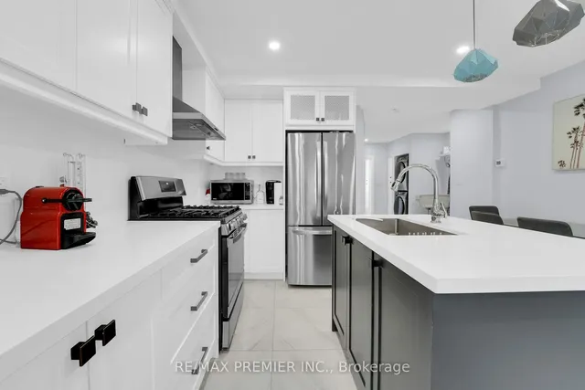Additional property image - 434 Victoria Park Ave