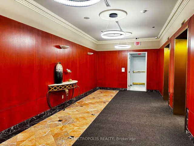 Additional property image - 18 Lee Centre Dr Unit 1613