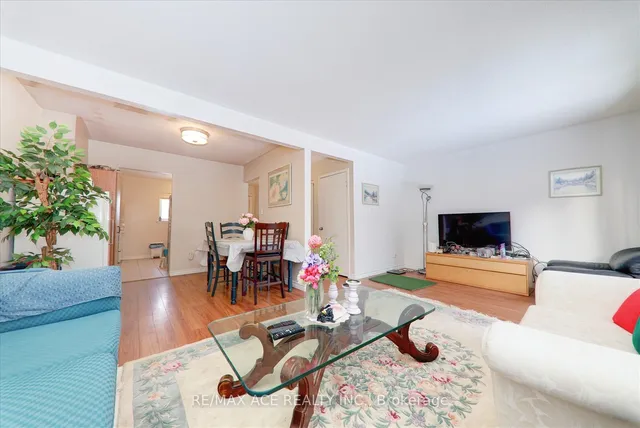 Additional property image - 811 Military Tr