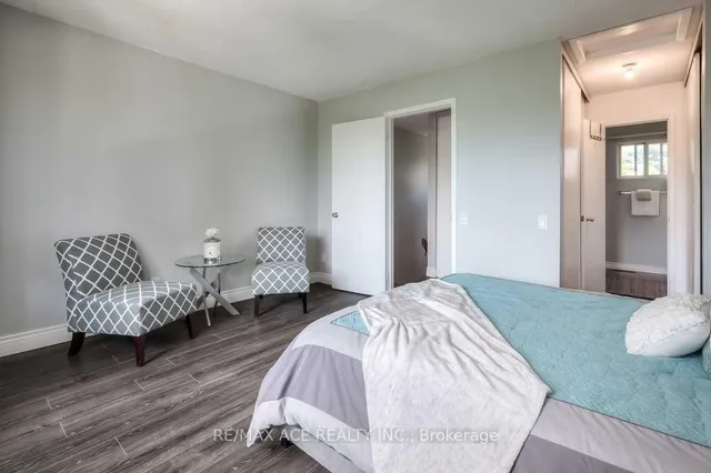 Additional property image - 2472 Eglinton Ave Unit TH10