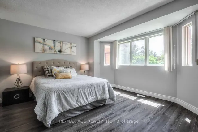 Additional property image - 2472 Eglinton Ave Unit TH10