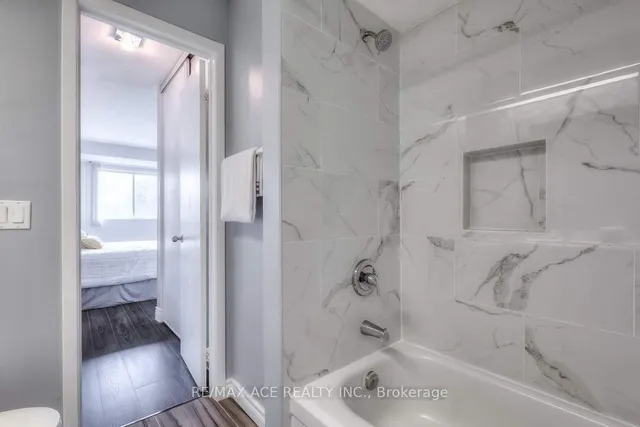 Additional property image - 2472 Eglinton Ave Unit TH10