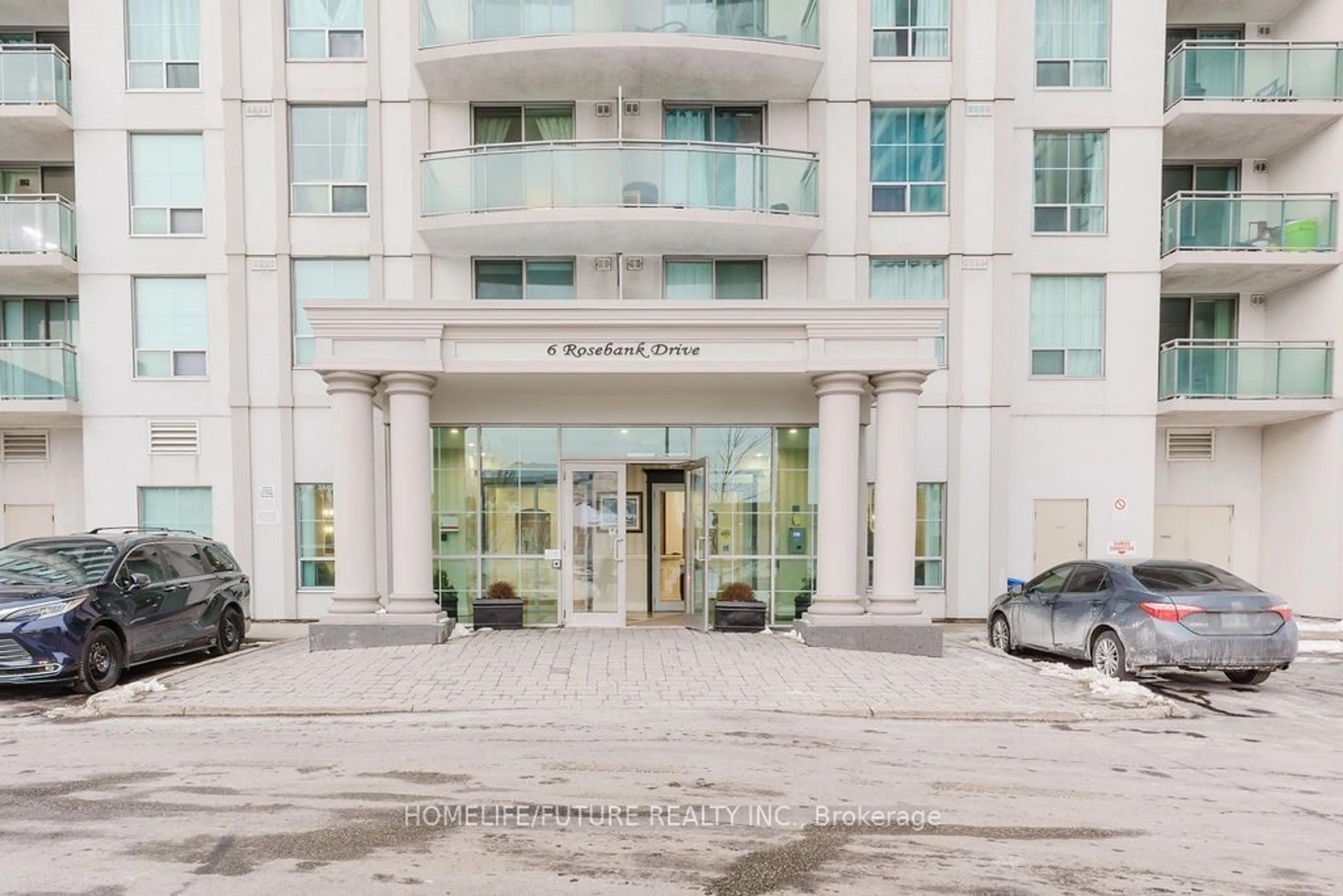 Indoor foyer for 6 Rosebank Dr #16G, Toronto Ontario M2B 0A1