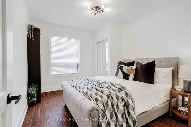 Additional property image - 428 Victoria Park Ave