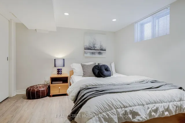 Additional property image - 428 Victoria Park Ave