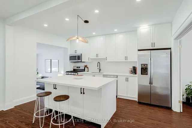 Additional property image - 428 Victoria Park Ave