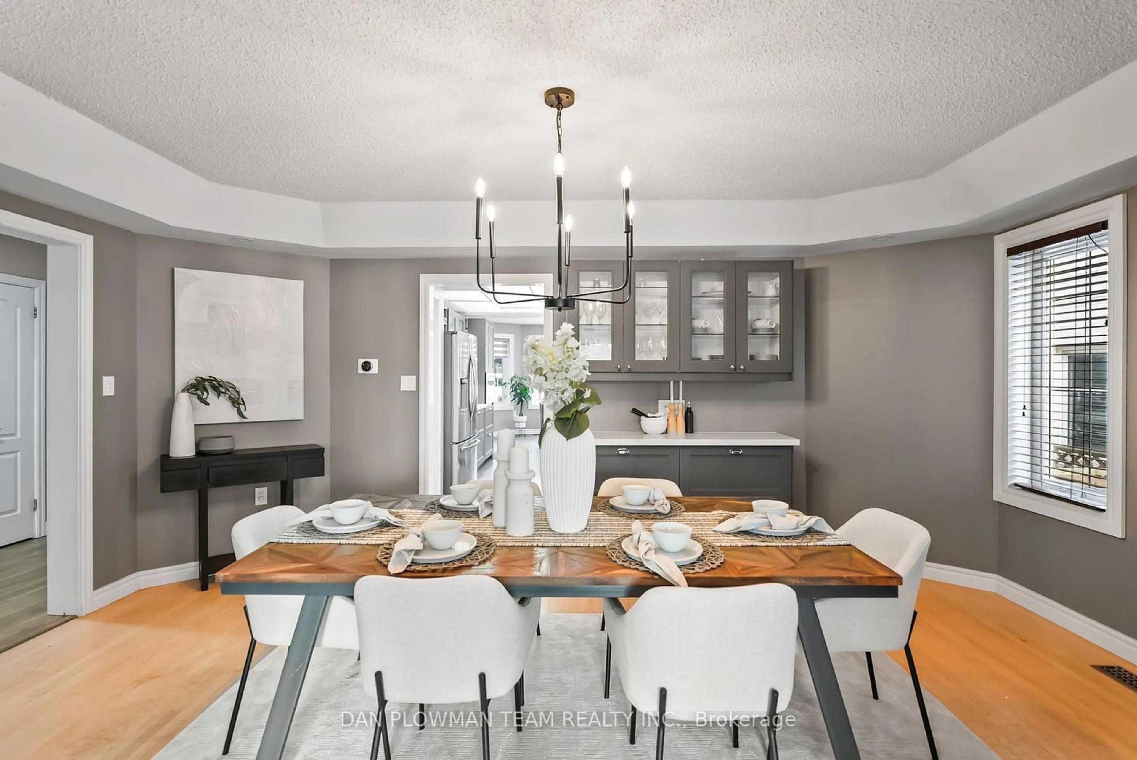 Dining room, unknown for 115 Elizabeth St, Oshawa Ontario L1J 8L9