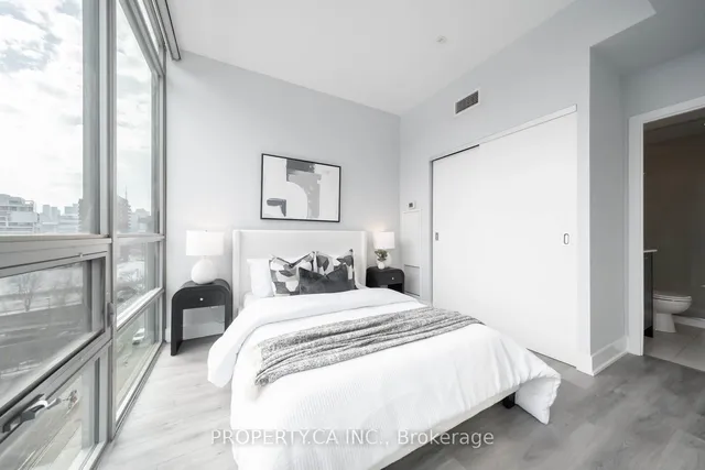Additional property image - 630 Queen St Unit 810
