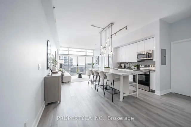 Additional property image - 630 Queen St Unit 810