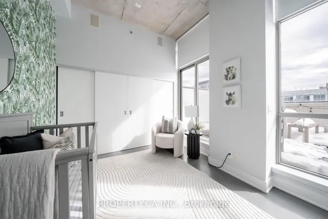 Additional property image - 630 Queen St Unit 810