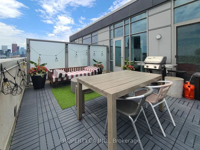Additional property image - 630 Queen St Unit 810