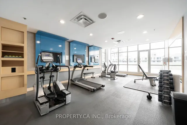 Additional property image - 630 Queen St Unit 810