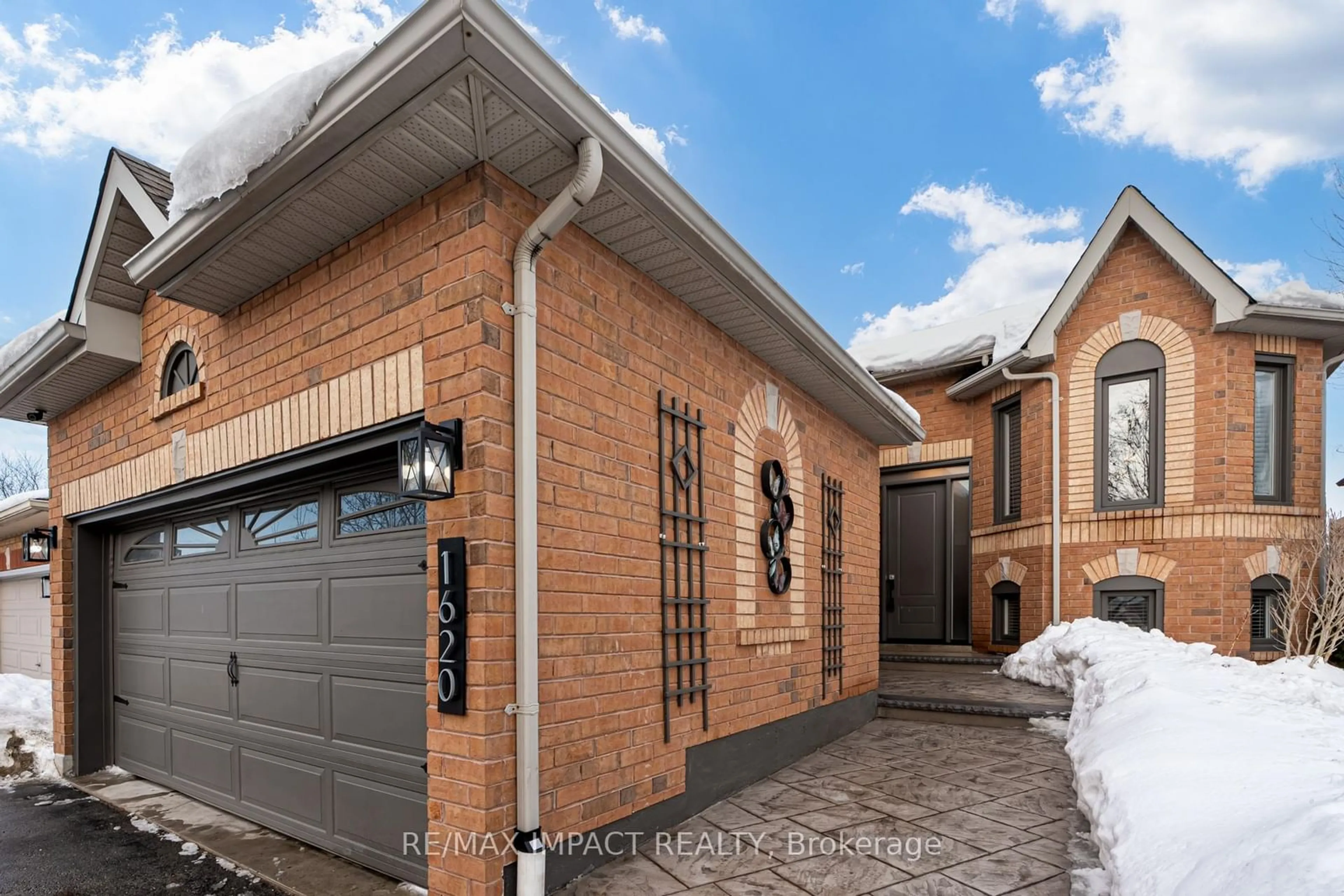 Home with brick exterior material, street for 1620 Edenwood Dr, Oshawa Ontario L1G 7Y6