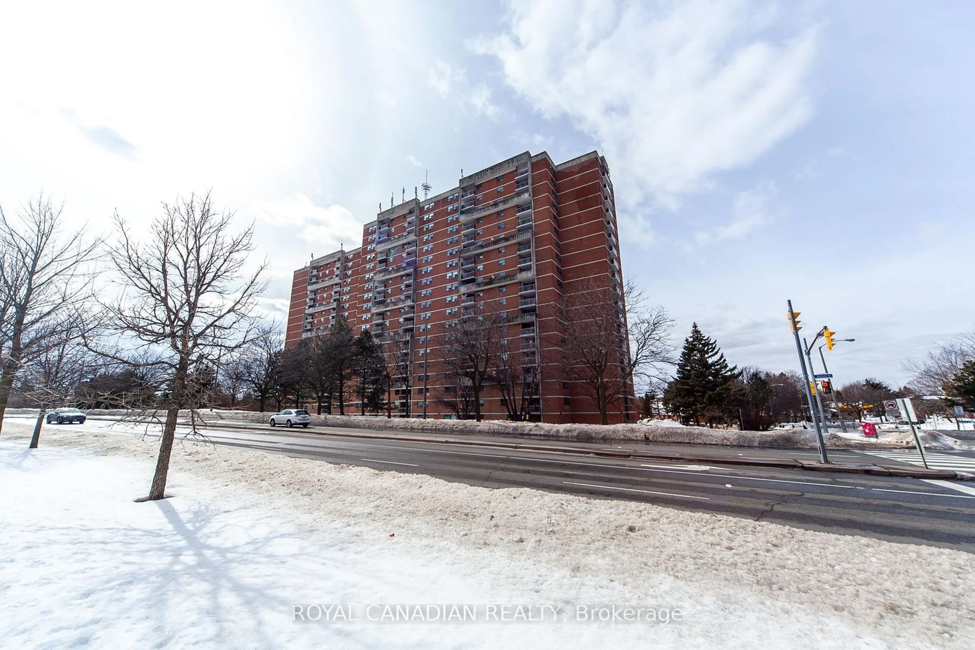 Unknown for 100 Wingarden Crt #1106, Toronto Ontario M1B 2P4