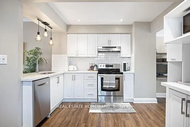 Additional property image - 185 Clonmore Dr