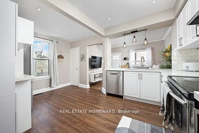 Additional property image - 185 Clonmore Dr