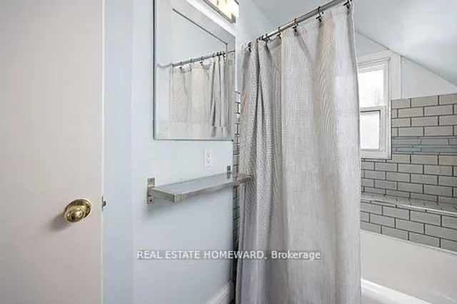 Additional property image - 185 Clonmore Dr