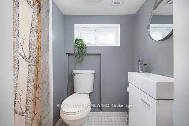 Additional property image - 185 Clonmore Dr