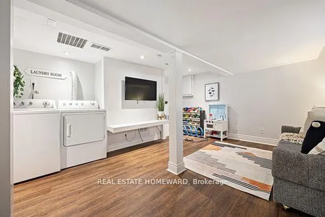 Additional property image - 185 Clonmore Dr
