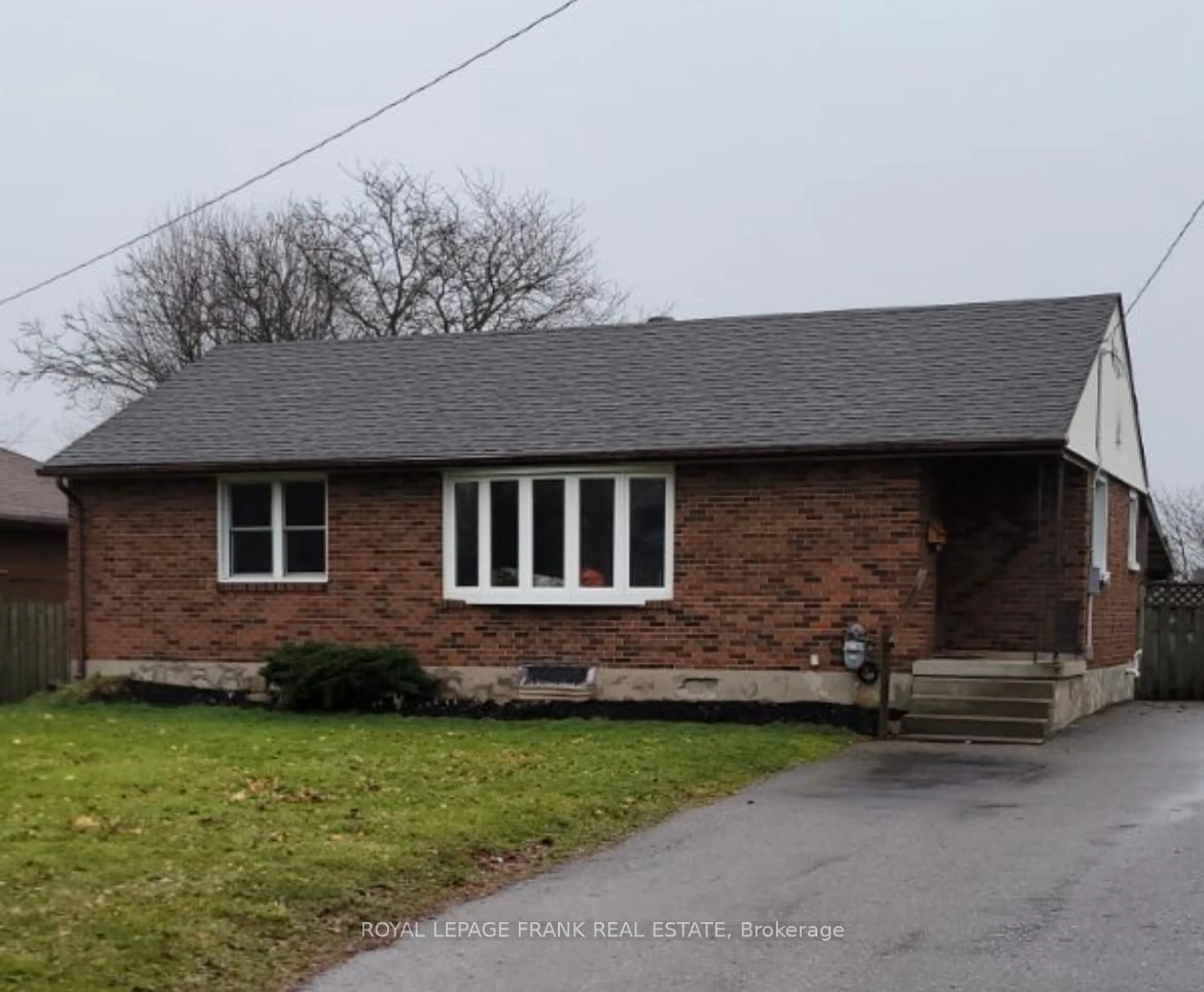 Home with brick exterior material, street for 779 Whitman Cres, Oshawa Ontario L1H 3L5