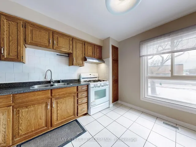 Additional property image - 400 Milner Ave