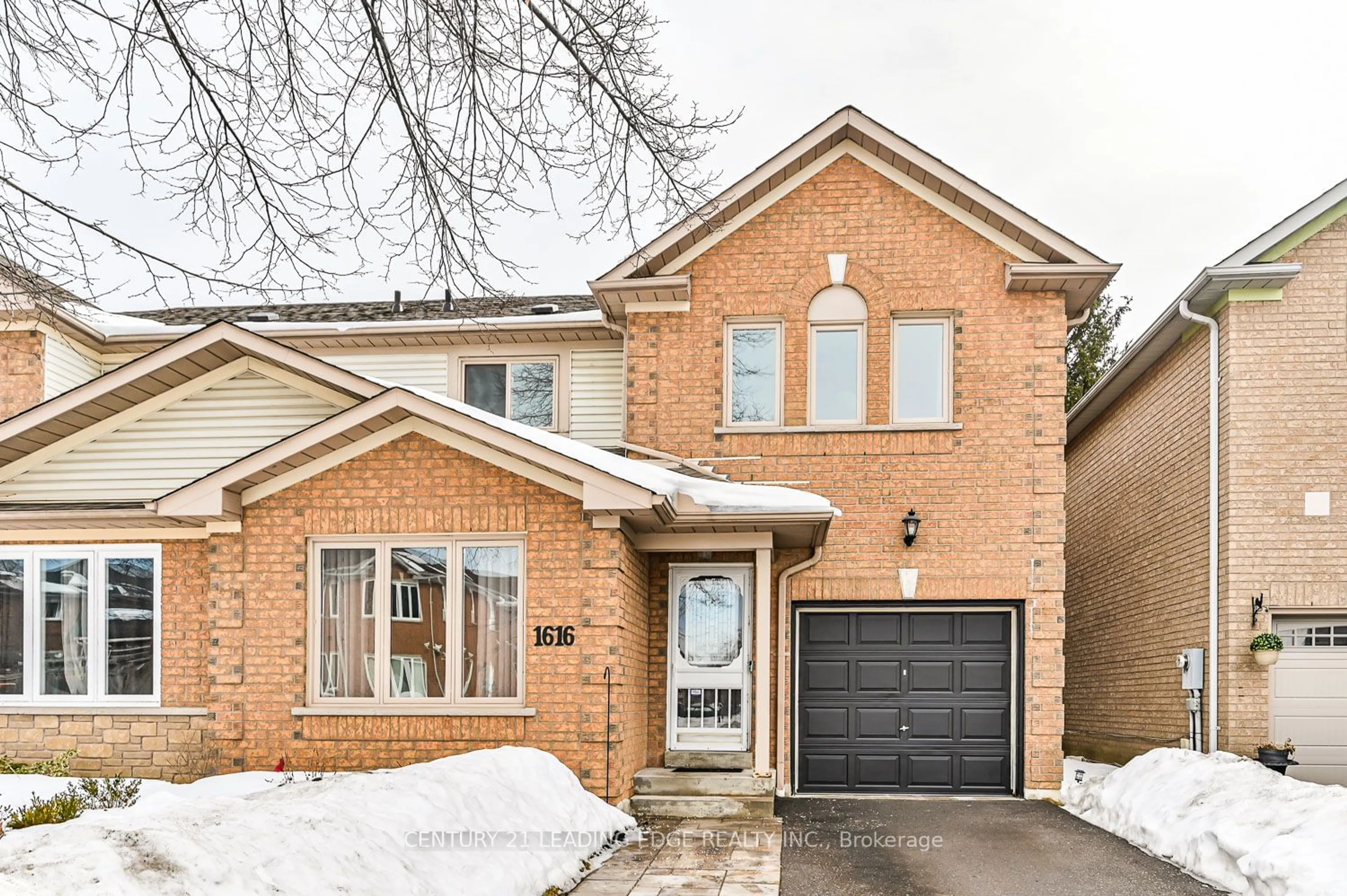 Home with brick exterior material, street for 1616 Arcadia Sq, Pickering Ontario L1V 6W3