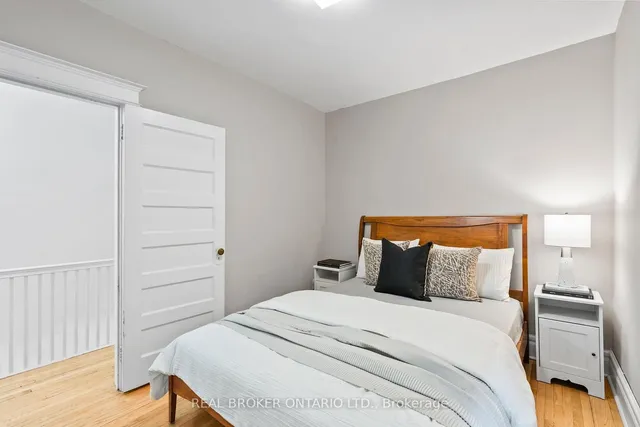 Additional property image - 32 Monarch Park Ave