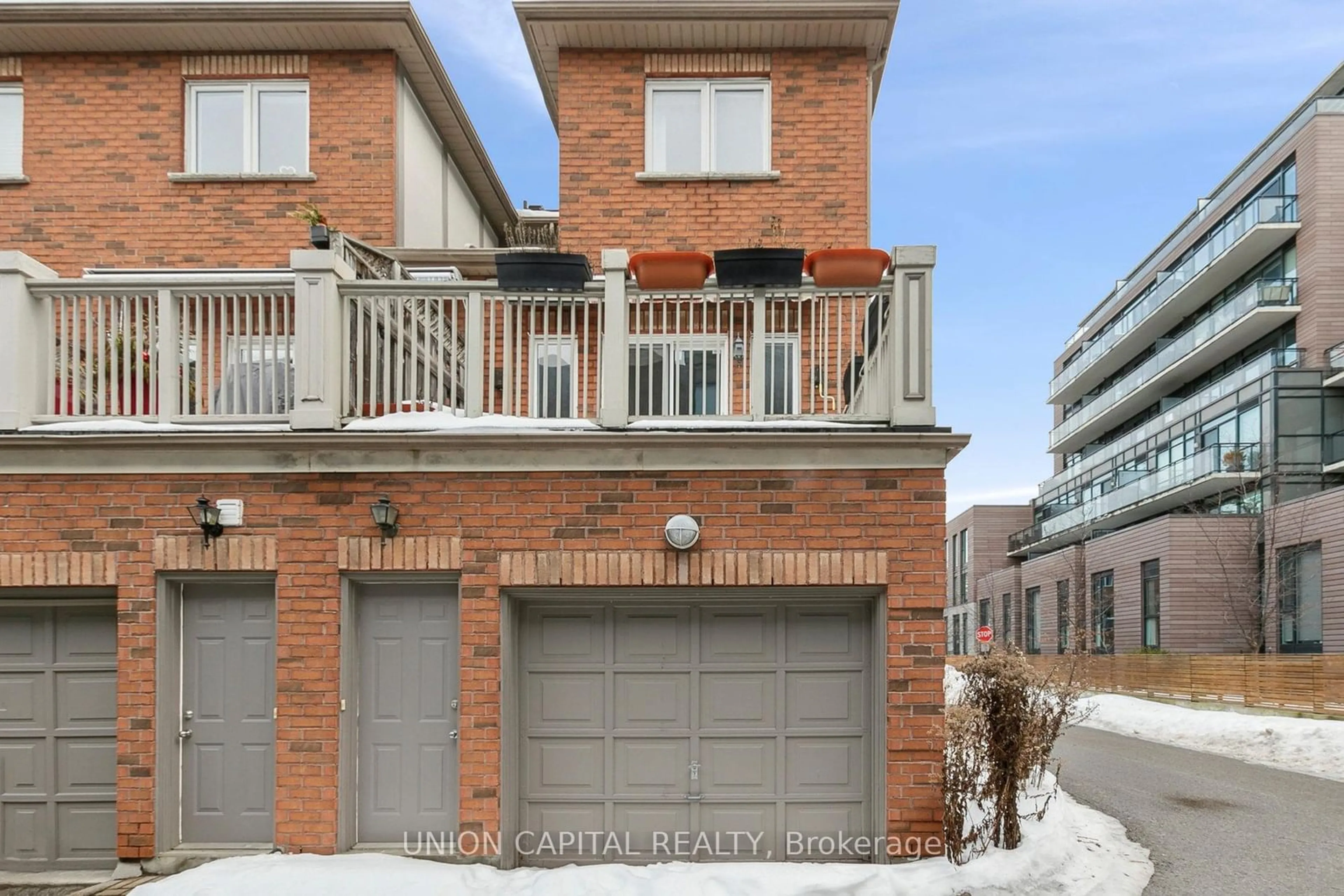 Home with brick exterior material, street for 232 Boston Ave, Toronto Ontario M4M 1S3