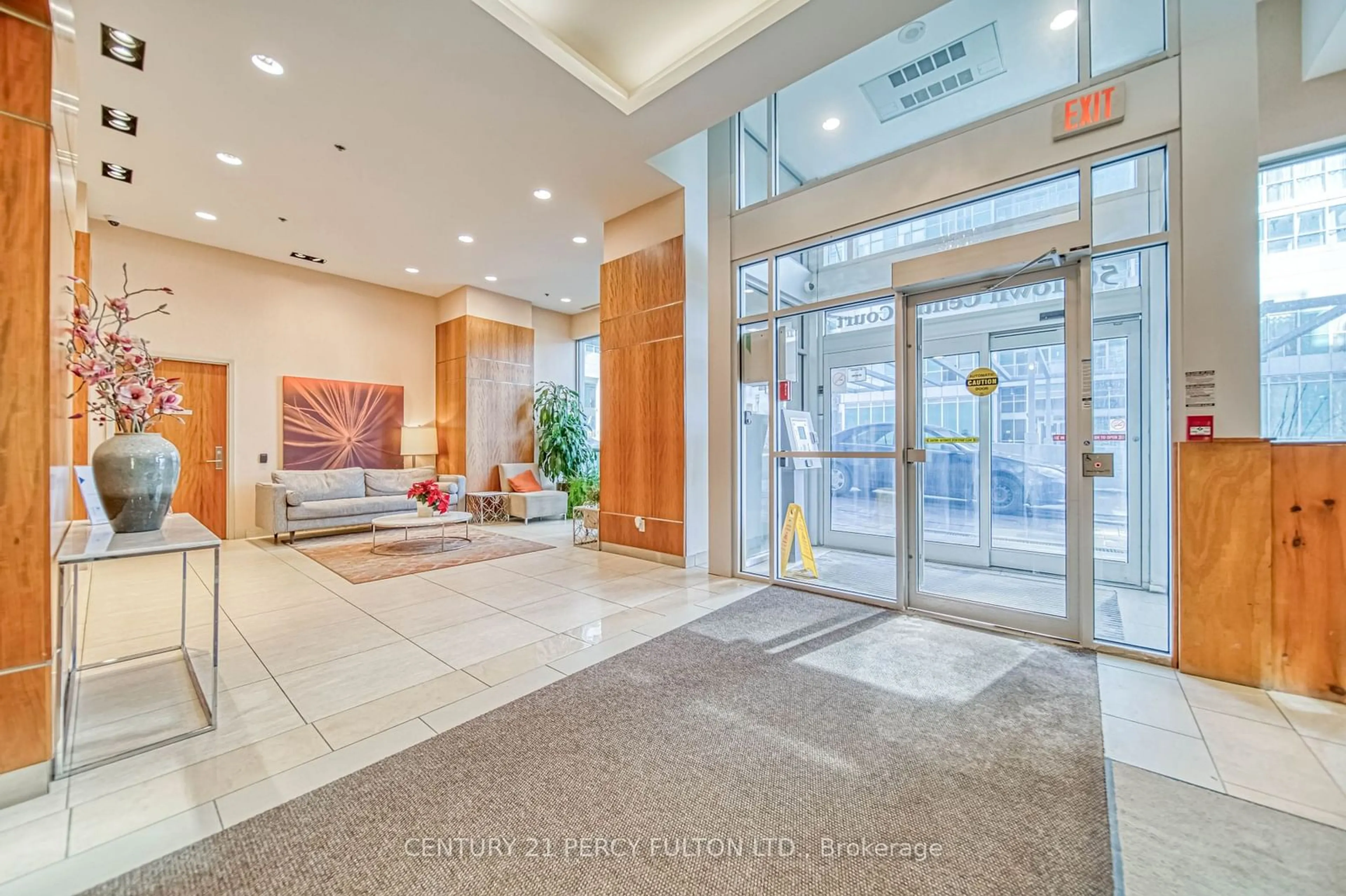 Indoor foyer for 50 Town Centre Crt #PH3, Toronto Ontario M1P 0A9