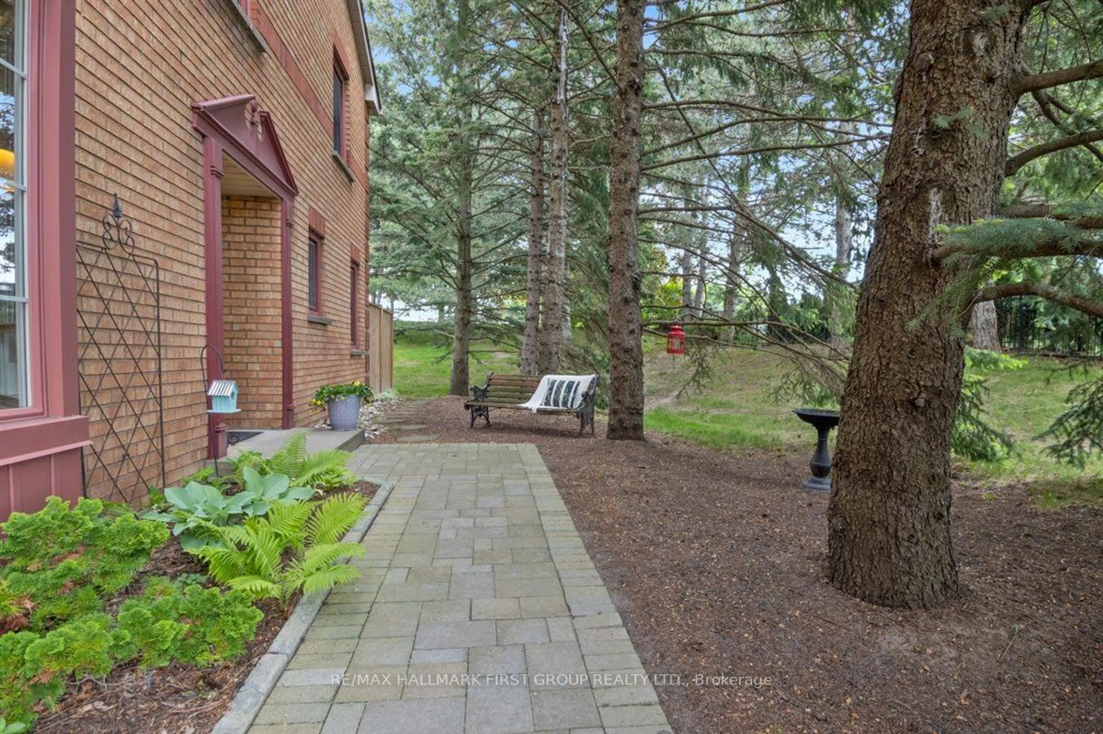 Patio, forest/trees view for 1610 Crawforth St #1, Whitby Ontario L1N 9B1