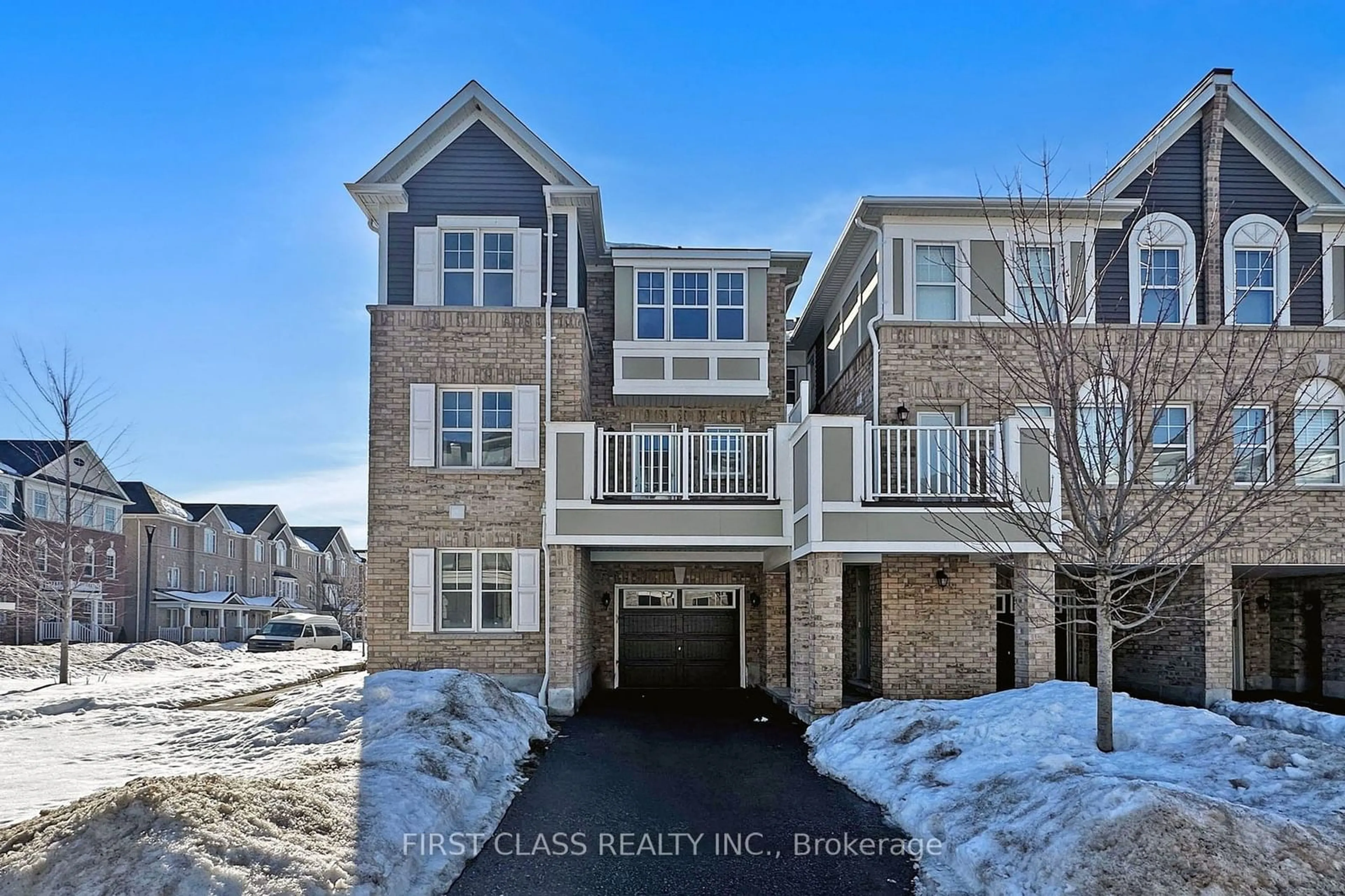 A pic from outside/outdoor area/front of a property/back of a property/a pic from drone, unknown for 1055 Reflection Pl, Pickering Ontario L1X 0E8