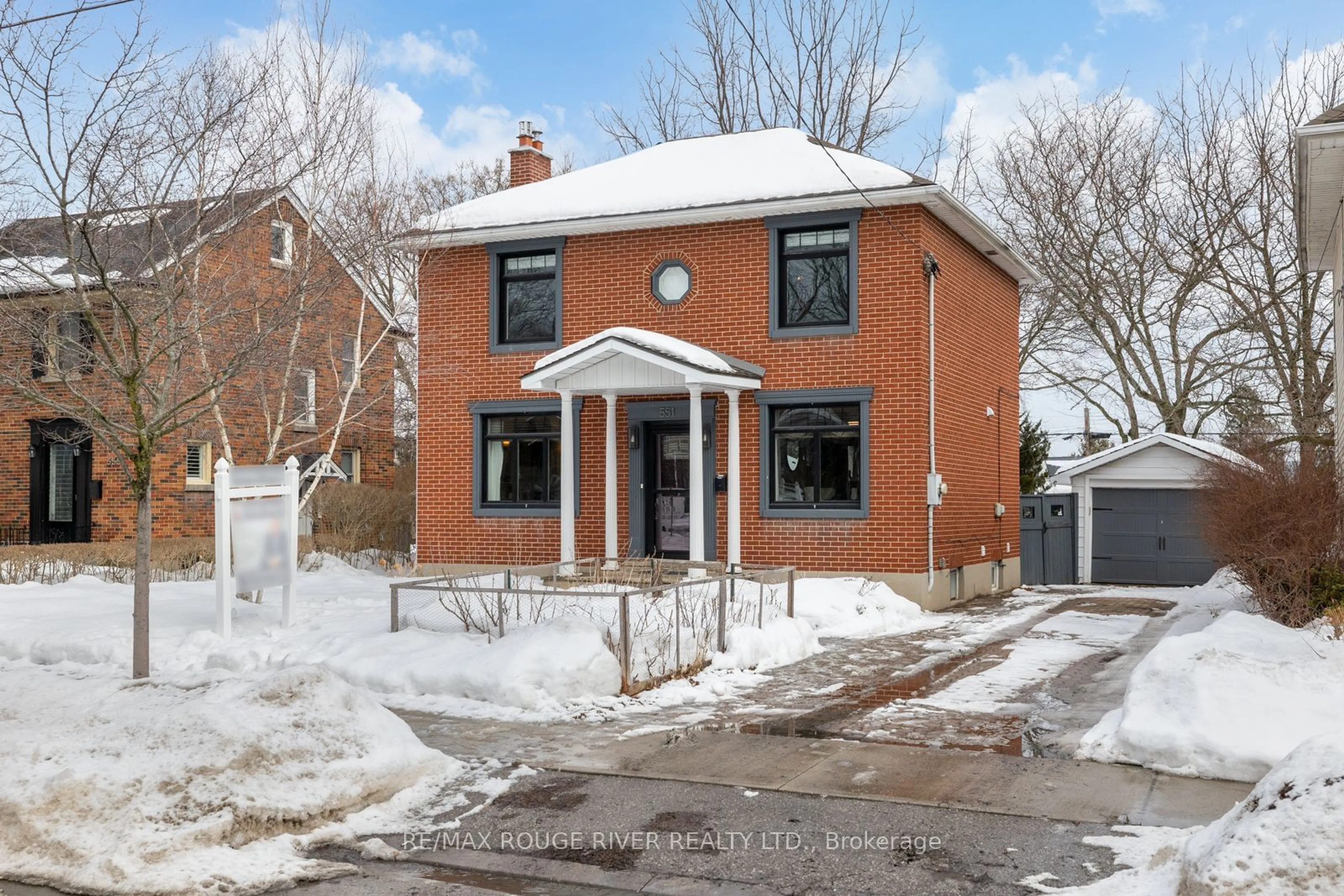 Home with brick exterior material, street for 551 Mary St, Oshawa Ontario L1G 5E6