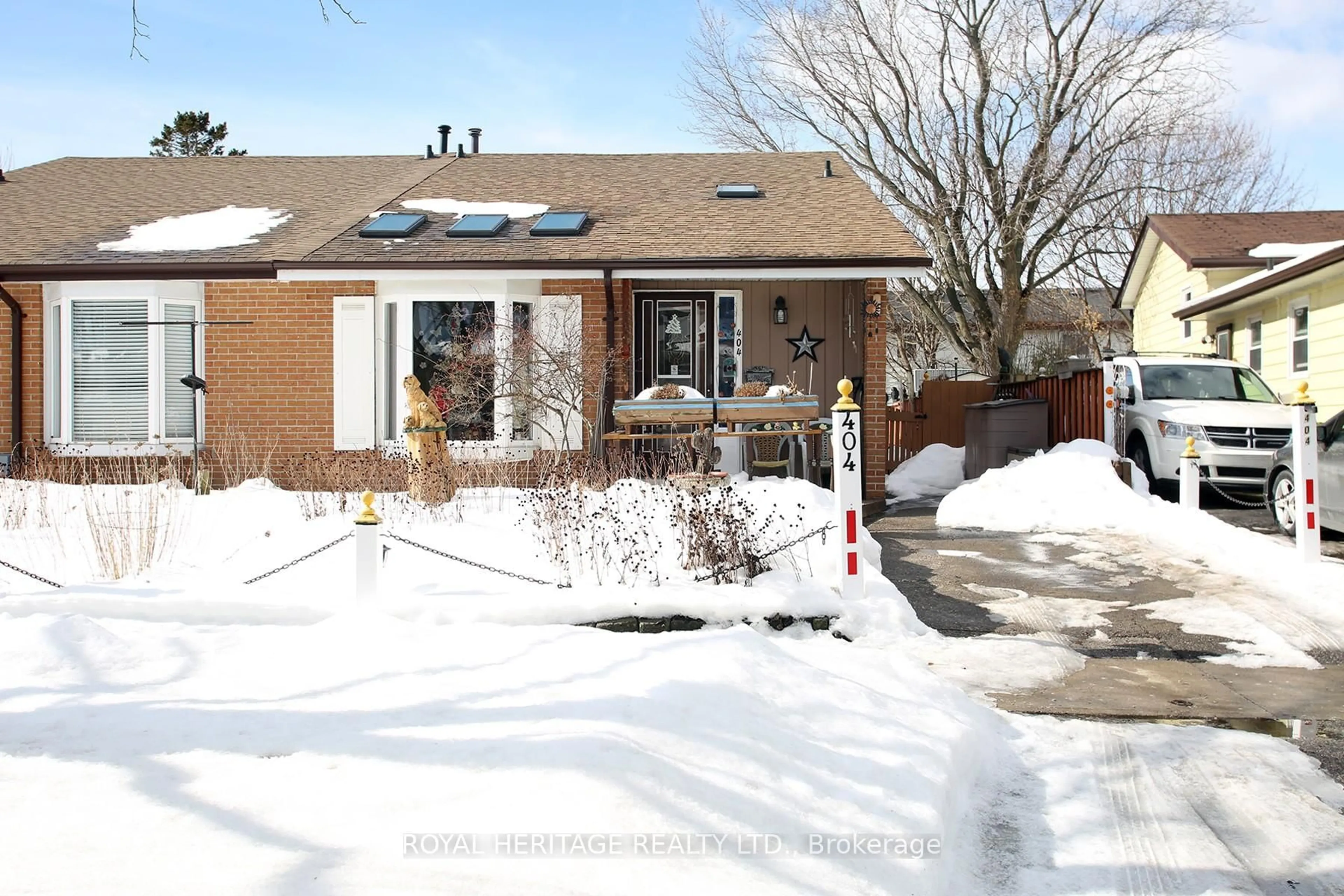 Home with brick exterior material, street for 404 Century St, Oshawa Ontario L1K 1C6