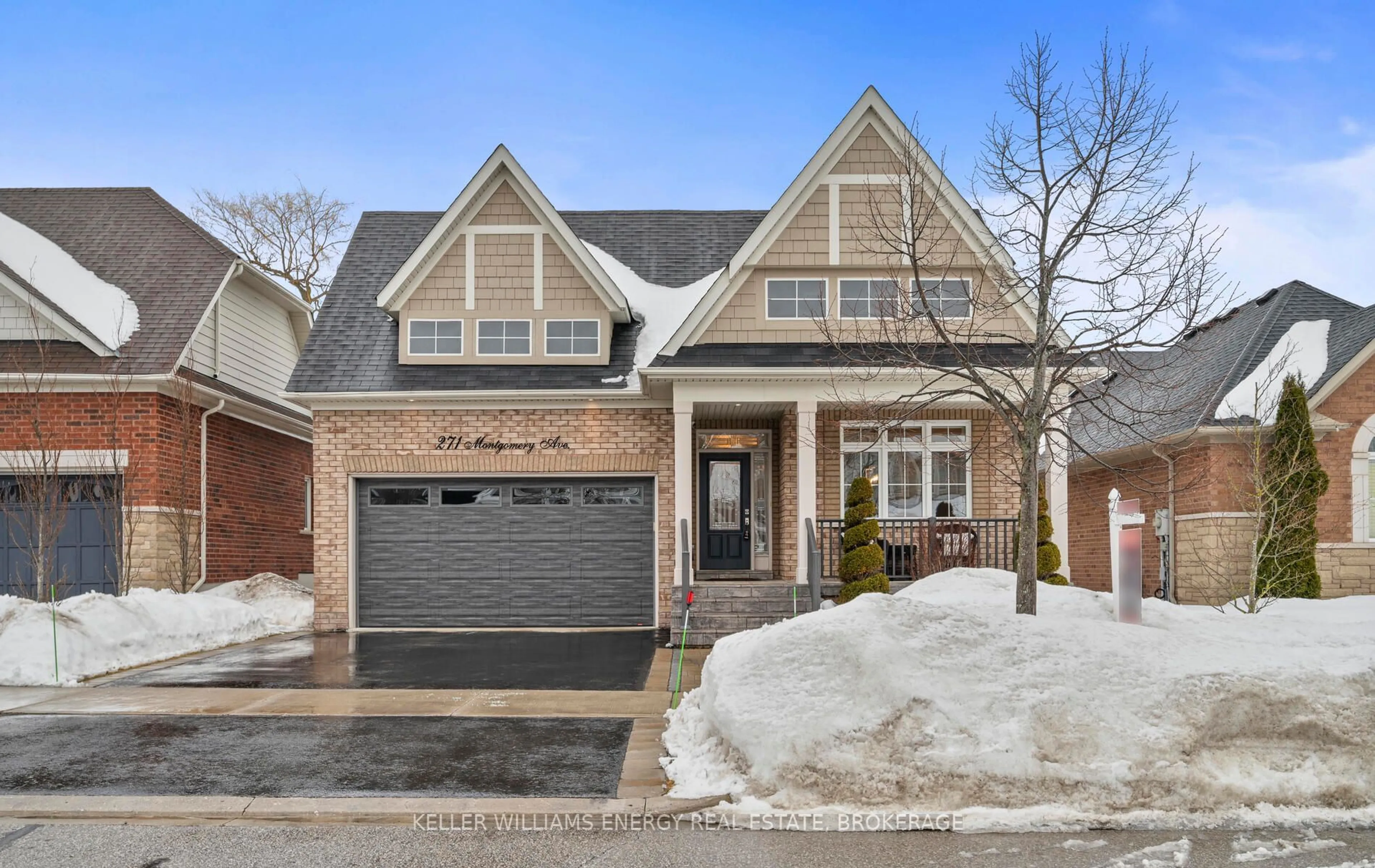 Home with brick exterior material, street for 271 Montgomery Ave, Whitby Ontario L1M 0B7