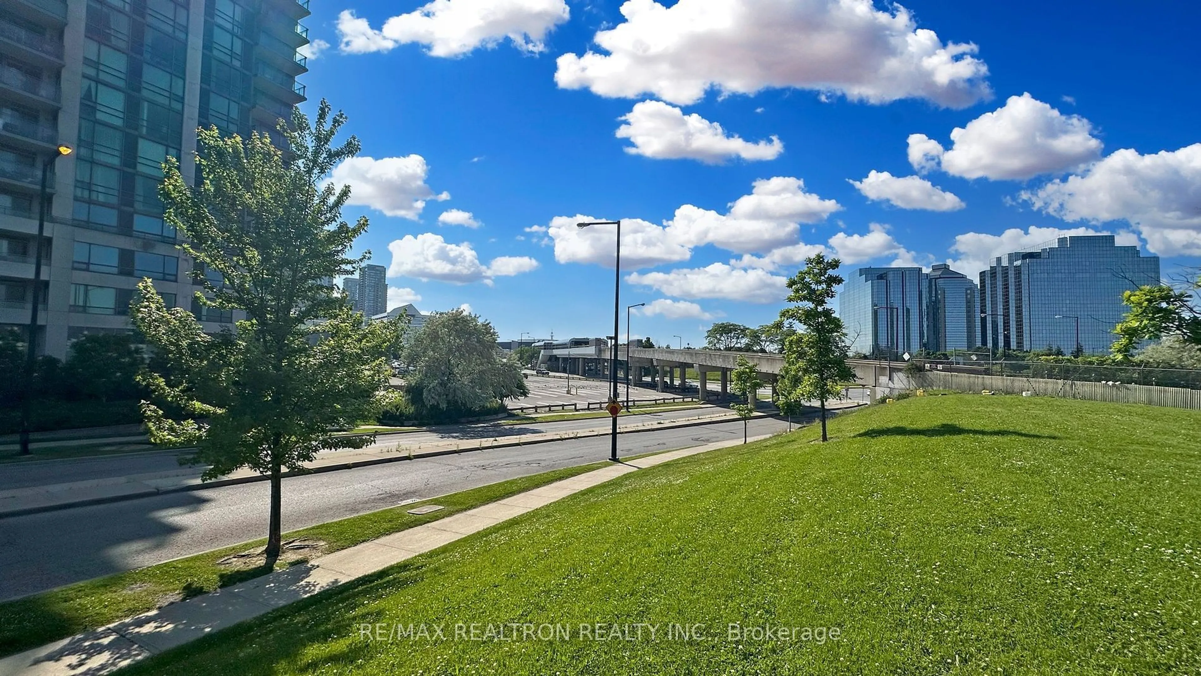 A pic from outside/outdoor area/front of a property/back of a property/a pic from drone, water/lake/river/ocean view for 68 Grangeway Ave #2208, Toronto Ontario M1H 0A1