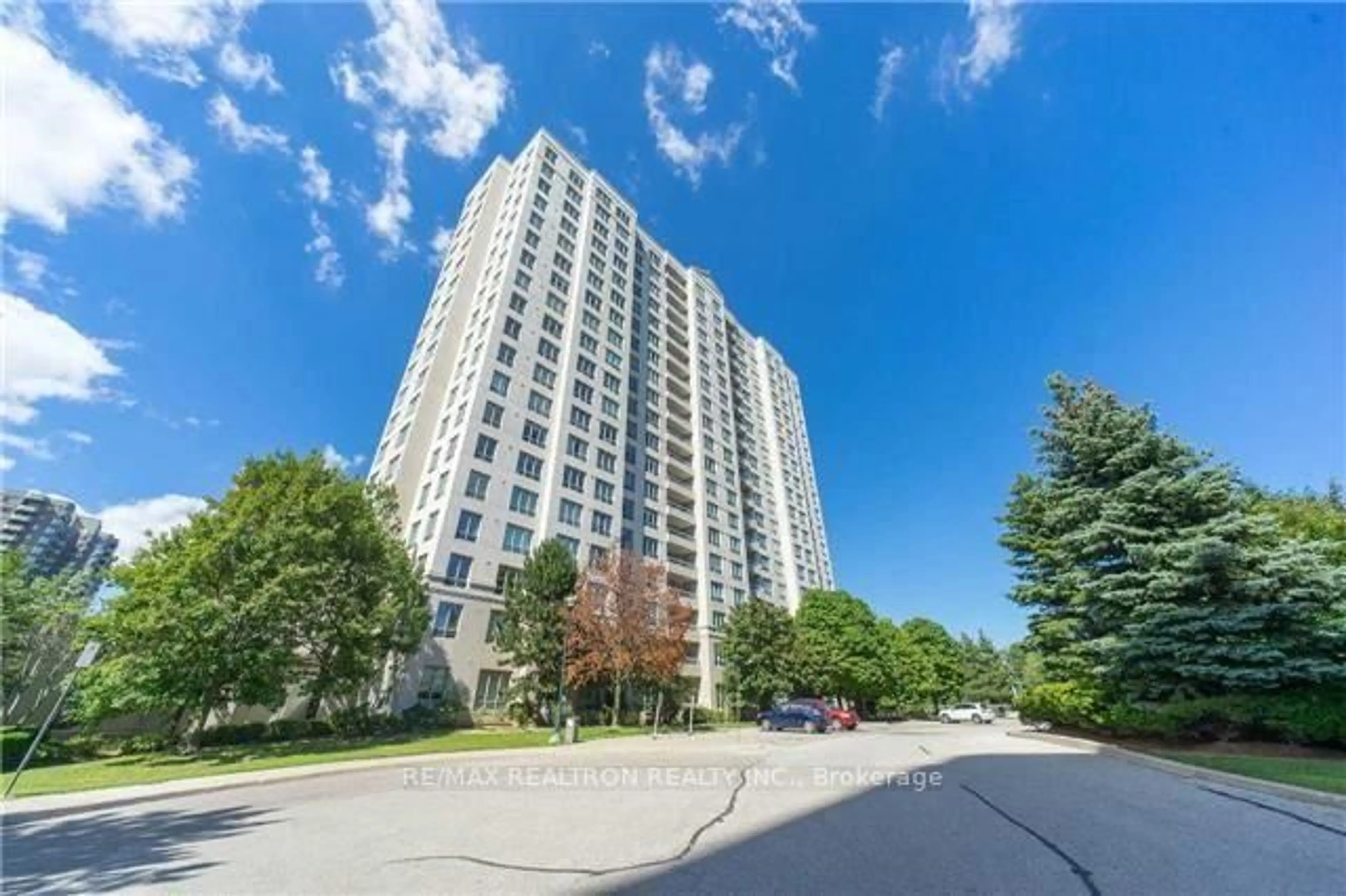 A pic from outside/outdoor area/front of a property/back of a property/a pic from drone, unknown for 5039 Finch Ave #802, Toronto Ontario M1S 5L6