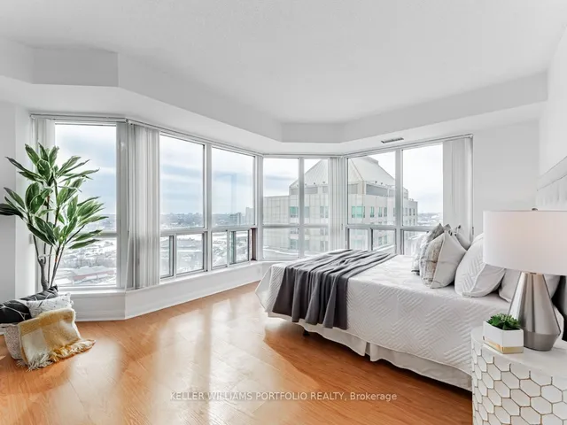 Additional property image - 11 Lee Centre Dr Unit PH208
