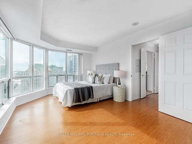 Additional property image - 11 Lee Centre Dr Unit PH208