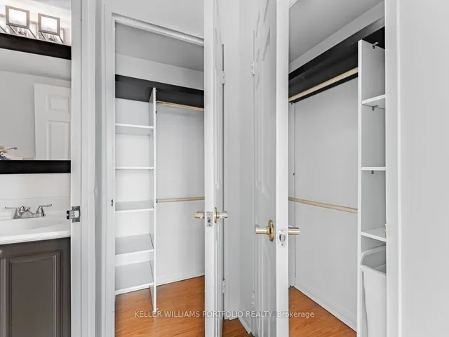 Additional property image - 11 Lee Centre Dr Unit PH208