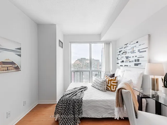 Additional property image - 11 Lee Centre Dr Unit PH208