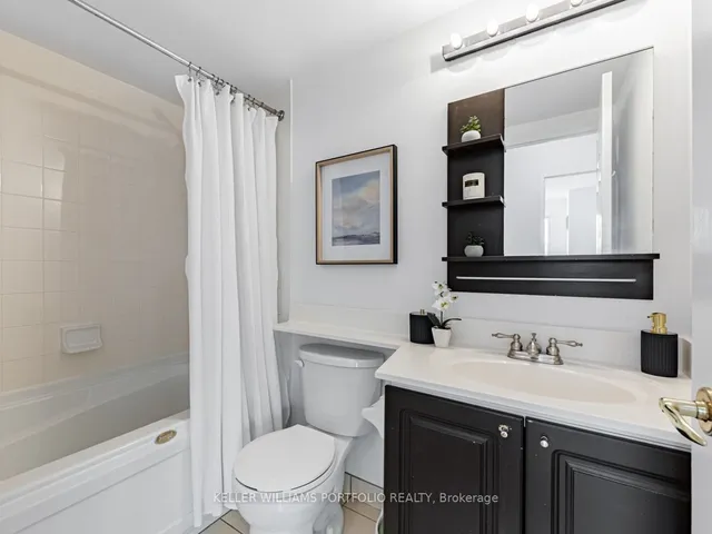 Additional property image - 11 Lee Centre Dr Unit PH208