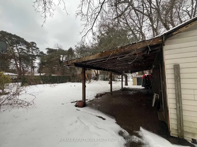 Additional property image - 212 Manse Rd