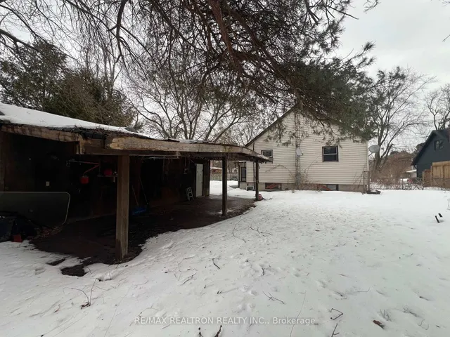 Additional property image - 212 Manse Rd