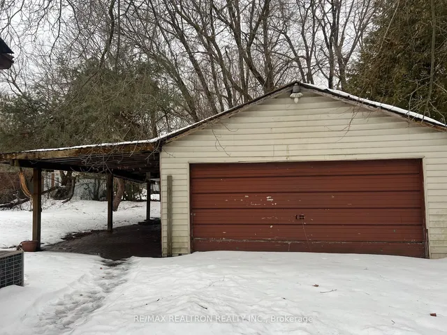 Additional property image - 212 Manse Rd